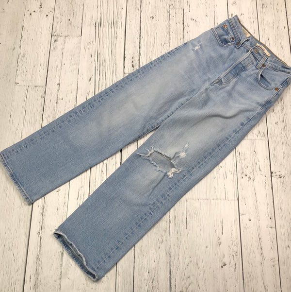 Levi’s distressed blue jeans - Hers XS/25