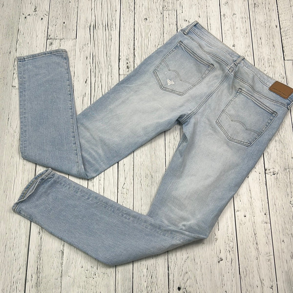 American eagle distressed blue jeans - His L/34x36