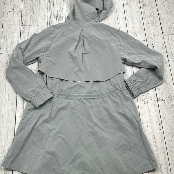 lululemon grey rain jacket - Hers 6