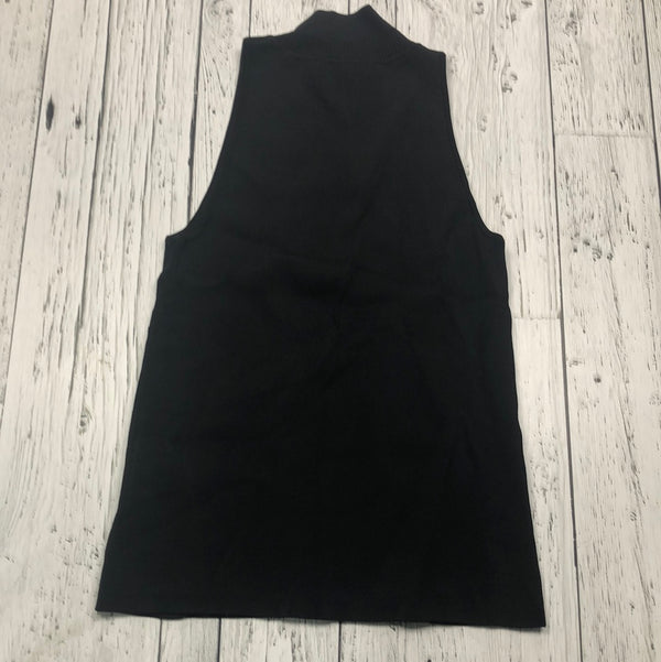 Banana Republic black tank top - Hers S