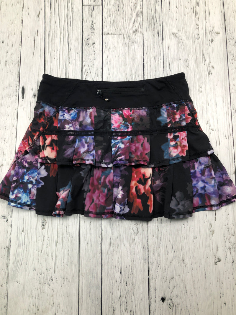 lululemon black purple floral skirt - Hers S/4