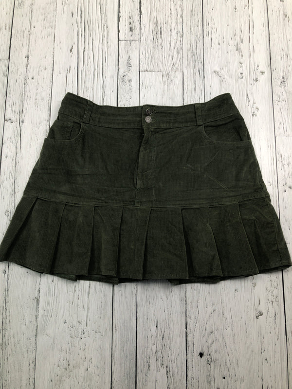 Hollister green high rise skirt - Hers M