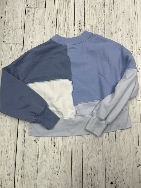 Abercrombie & Fitch blue crop sweater - Hers XS