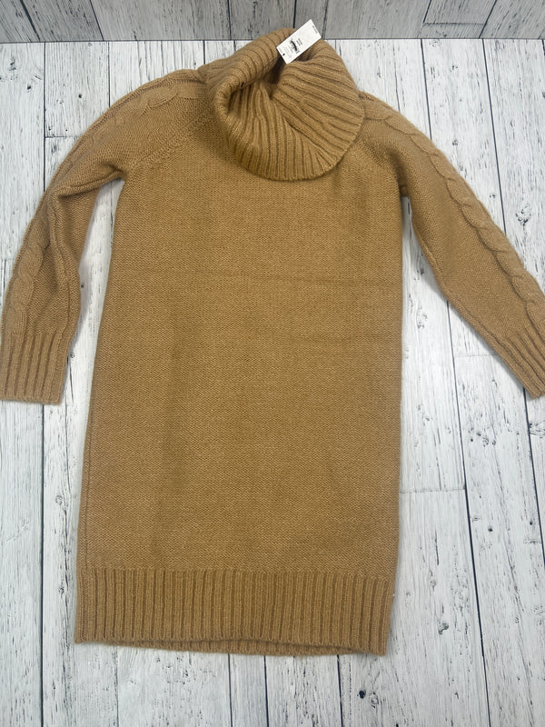 Banana Republic tan sweater dress - Hers XS