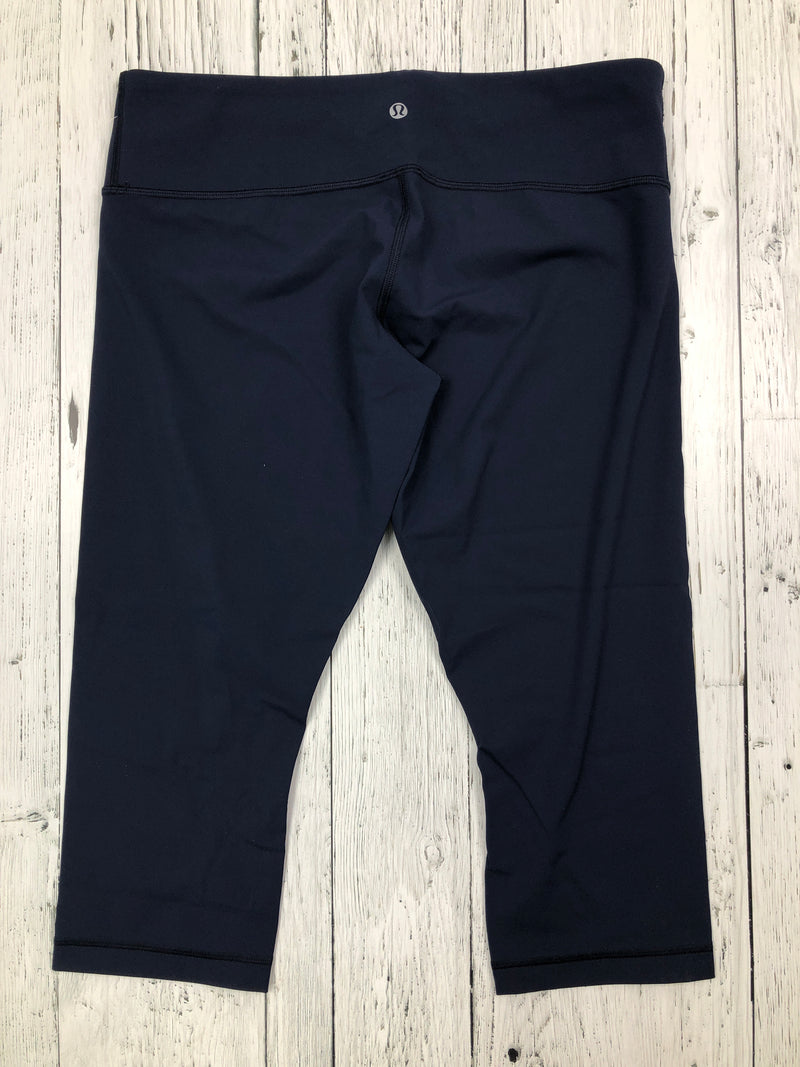 lululemon navy capris - Hers L/12