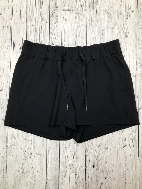 lululemon black shorts - Hers M/8