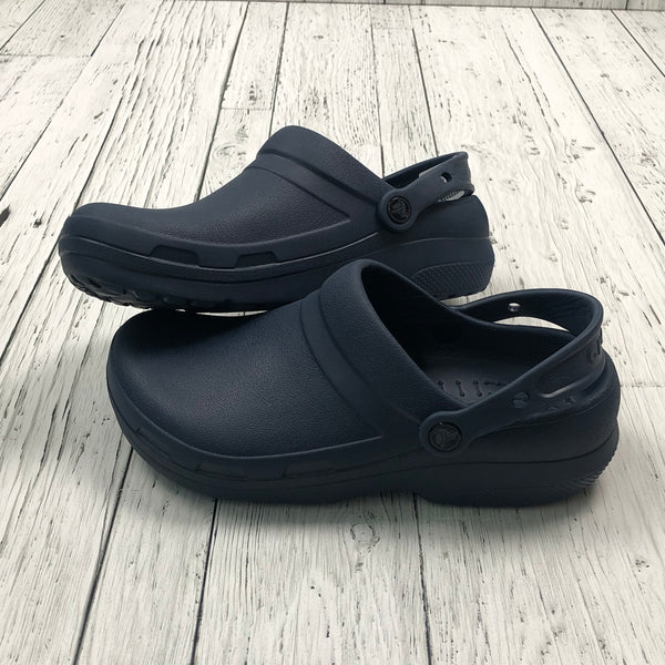 Crocs Navy Shoes - Hers 9/His 7