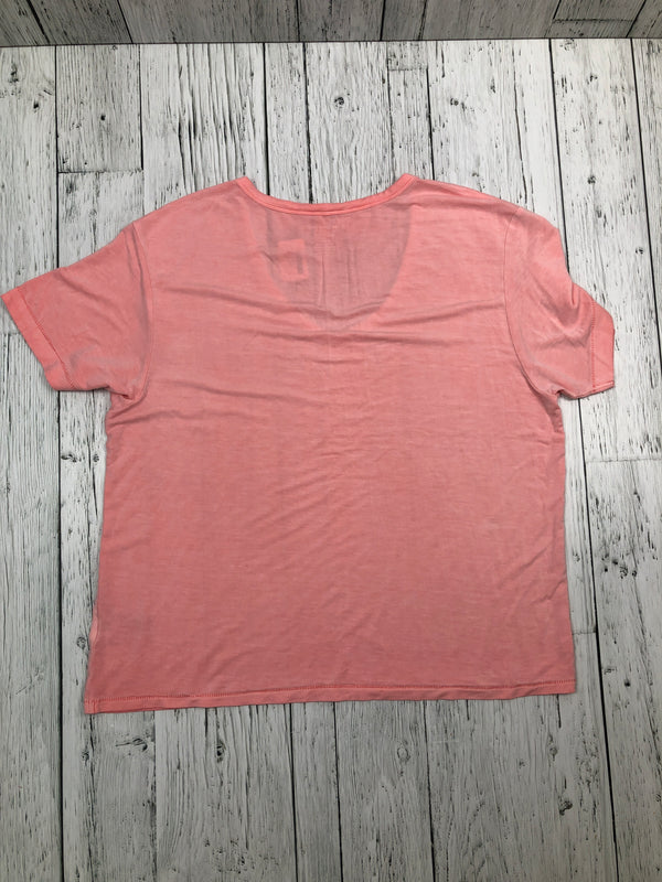 American Eagle Pink T-shirt - Hers M