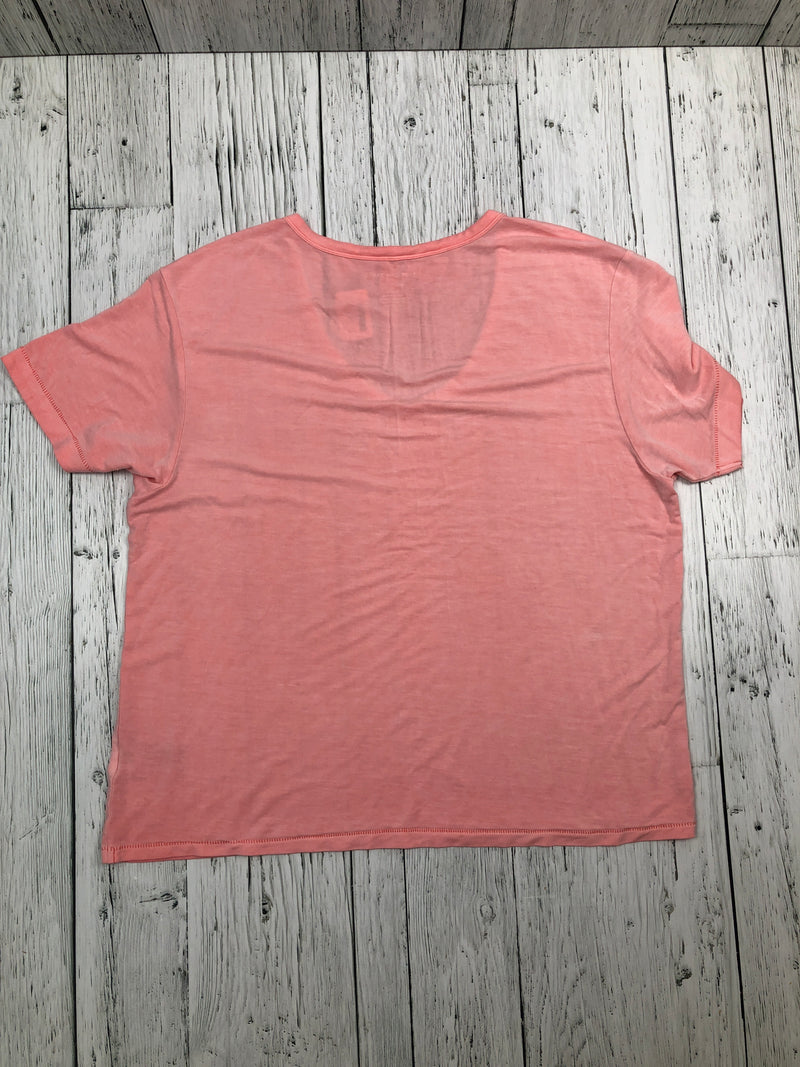 American Eagle Pink T-shirt - Hers M