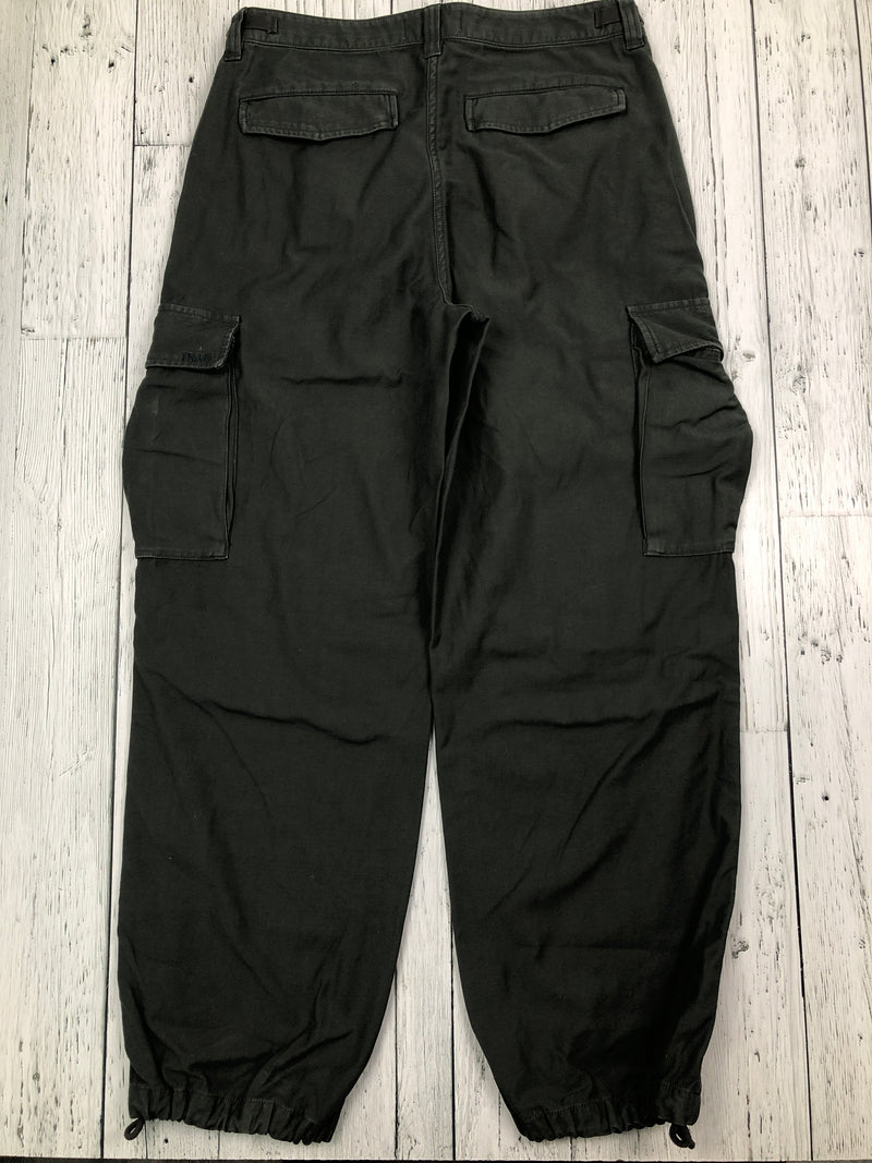 Tna Aritzia green cargos - Hers M/8