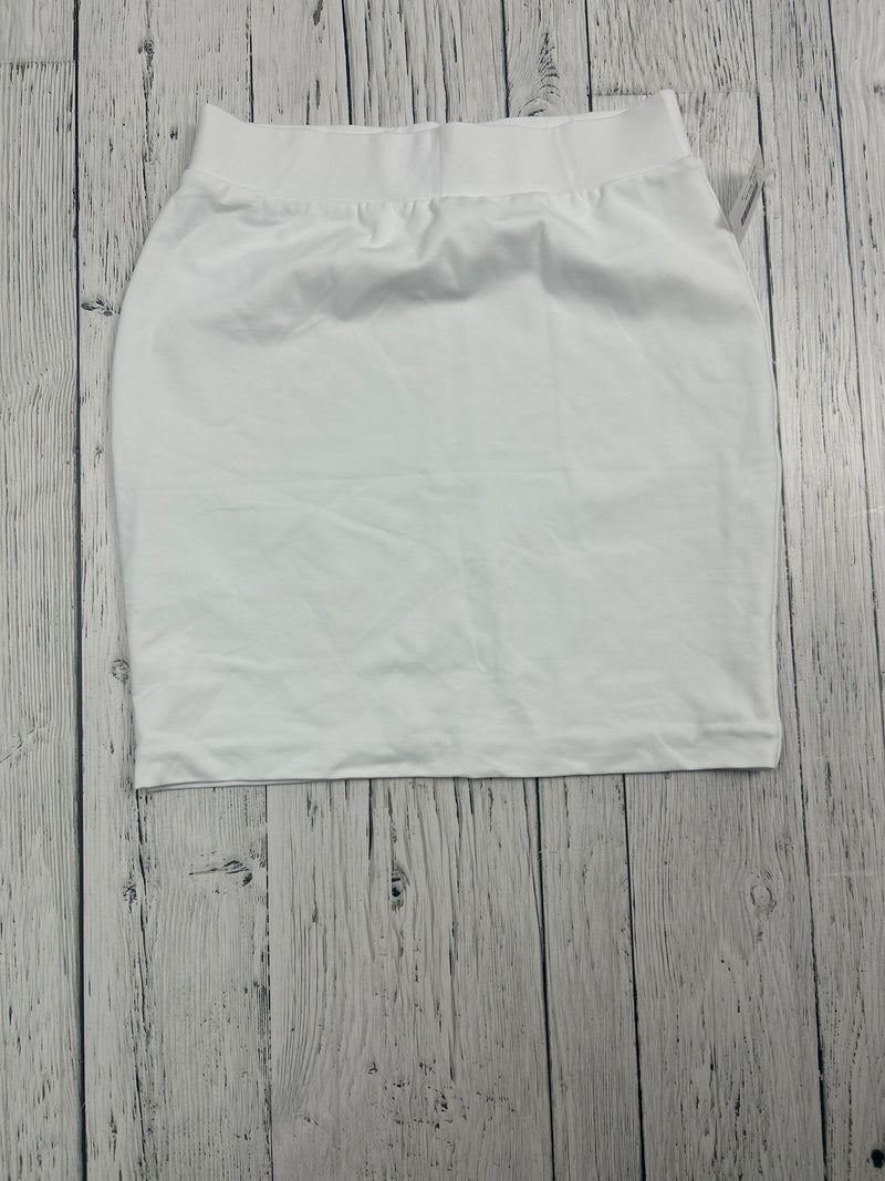 Babaton Aritzia  White skirt - Hers XS