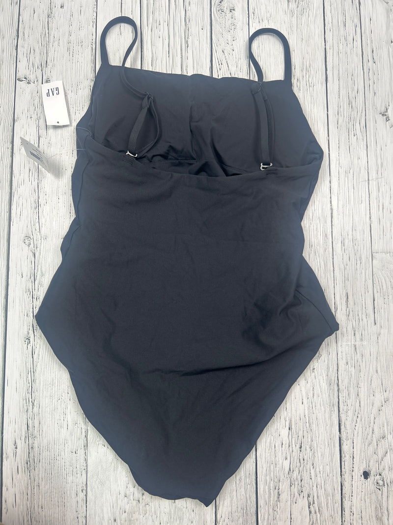 Gap black one piece swim suit - Hers S