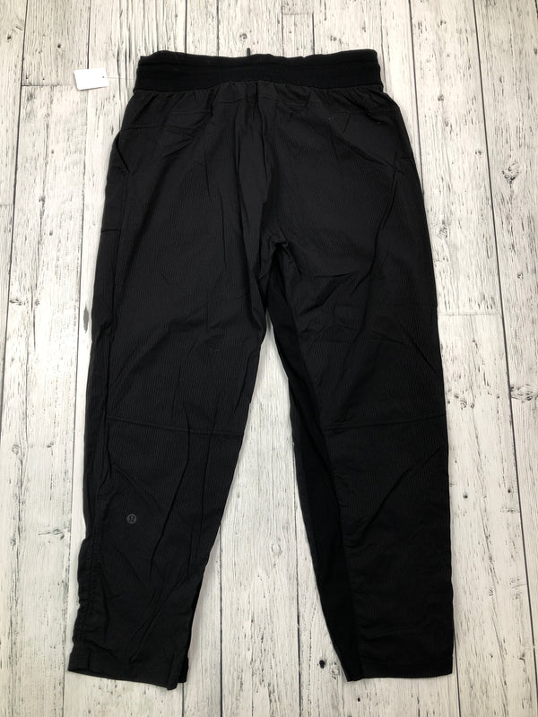 lululemon black track pants - Hers M/8