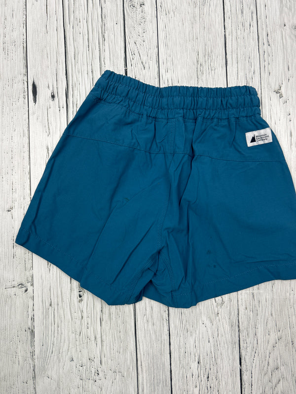 MEC blue shorts - Girls 8