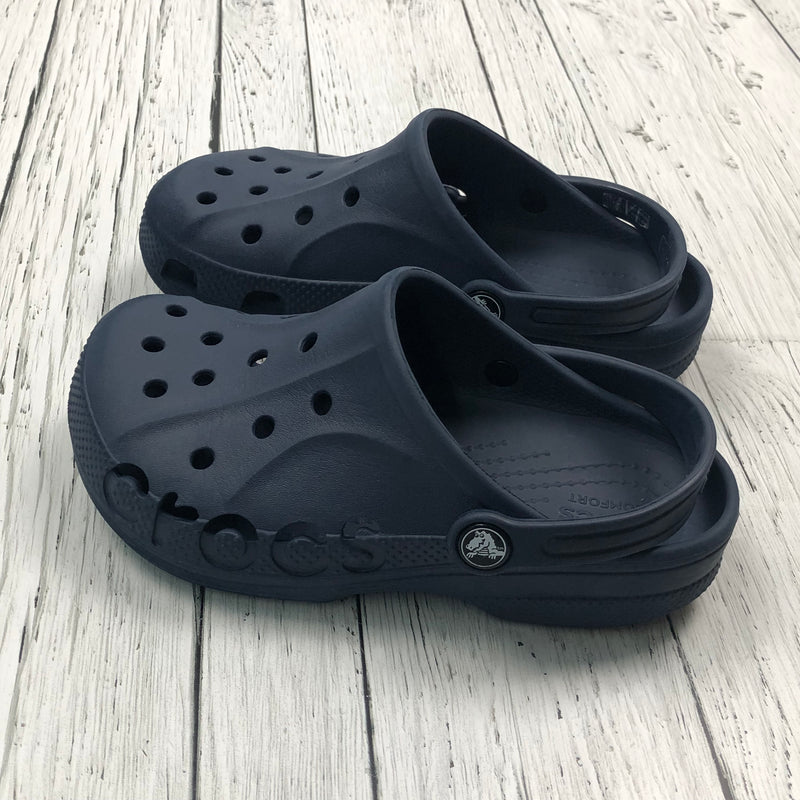 Crocs Navy Shoes - Girls/Boys/Youth 2