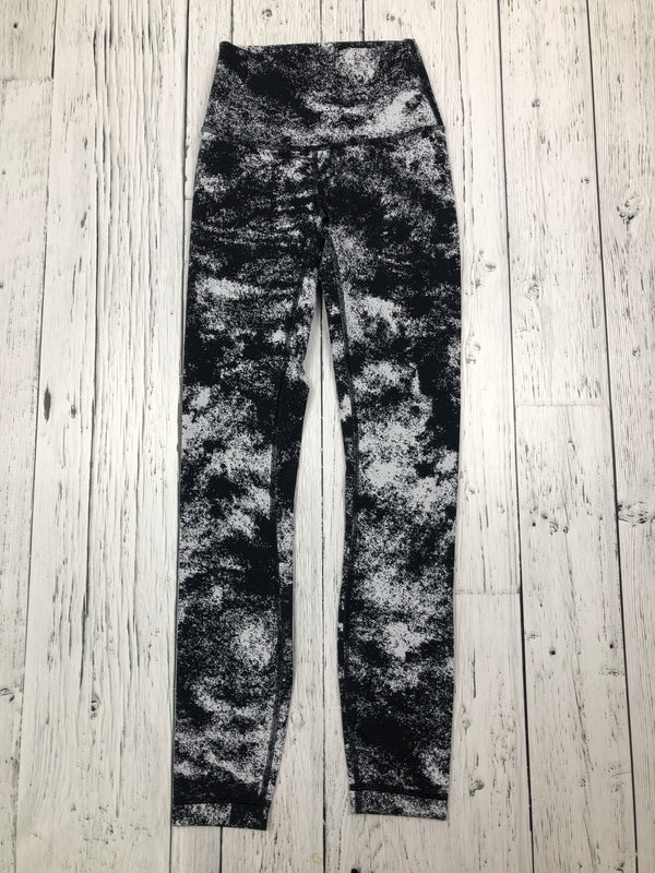 lululemon black white patterned leggings - Hers XS/2