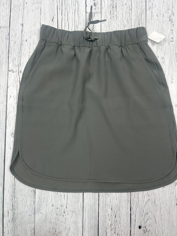 lululemon grey skirt - Hers 8