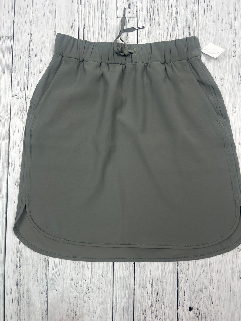 lululemon grey skirt - Hers 8