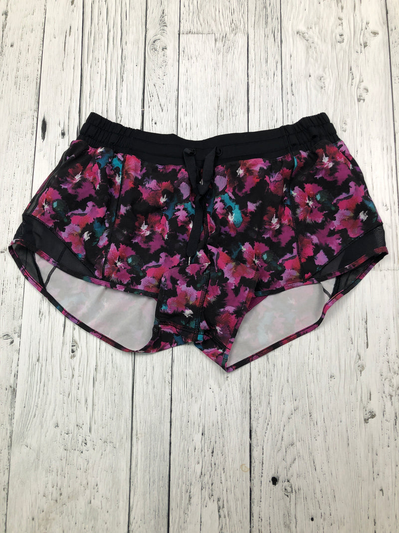 lululemon pink black patterned shorts - Hers M/8