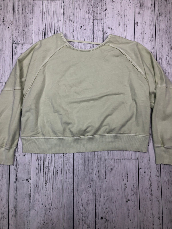 American Eagle light green sweater - Hers XL