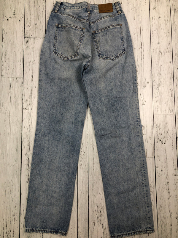 Denim Forum Aritzia blue distressed wide legged jeans - Hers XS/26