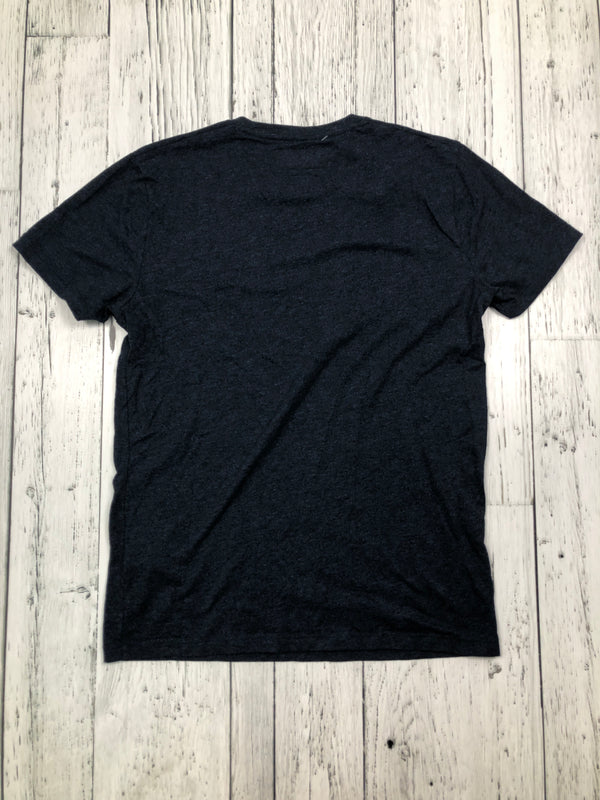 Abercrombie&Fitch navy blue t-shirt - His XS