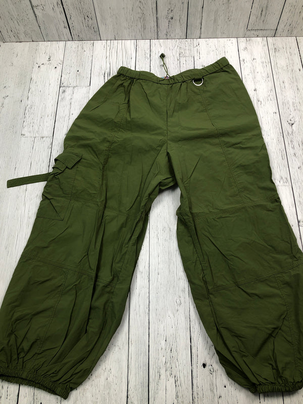 Urban Outfitters green cargo pants - Hers L