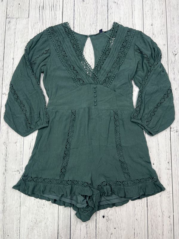 American Eagle green romper - Hers M