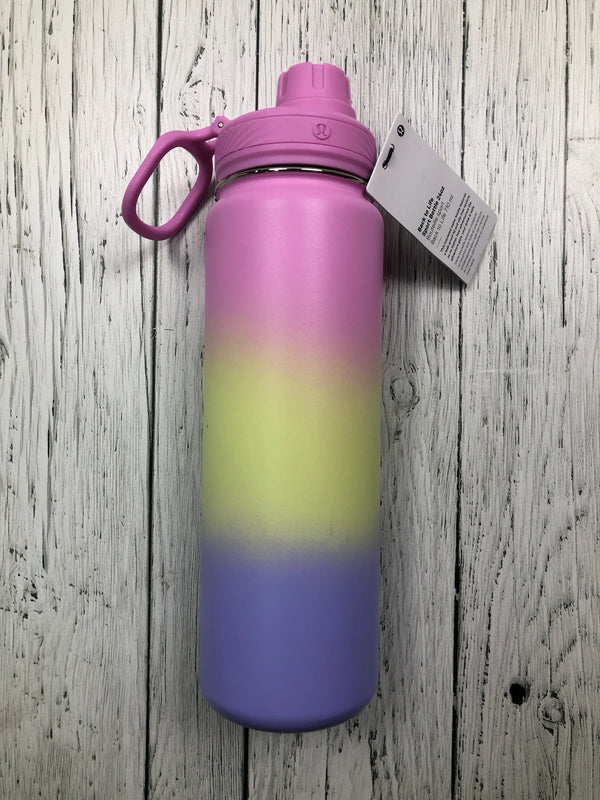 lululemon coloured water bottle - Hers