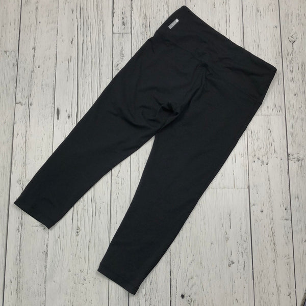 Zella black capris - Hers S