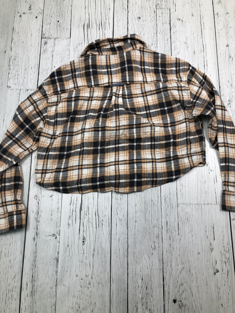 American Eagle plaid crop button up shirt - Hers M