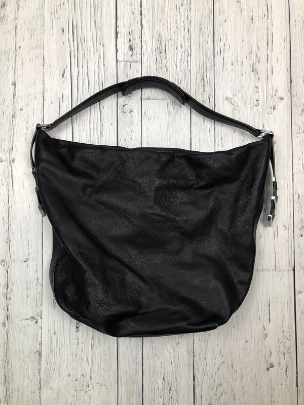 Mackage black purse - Hers