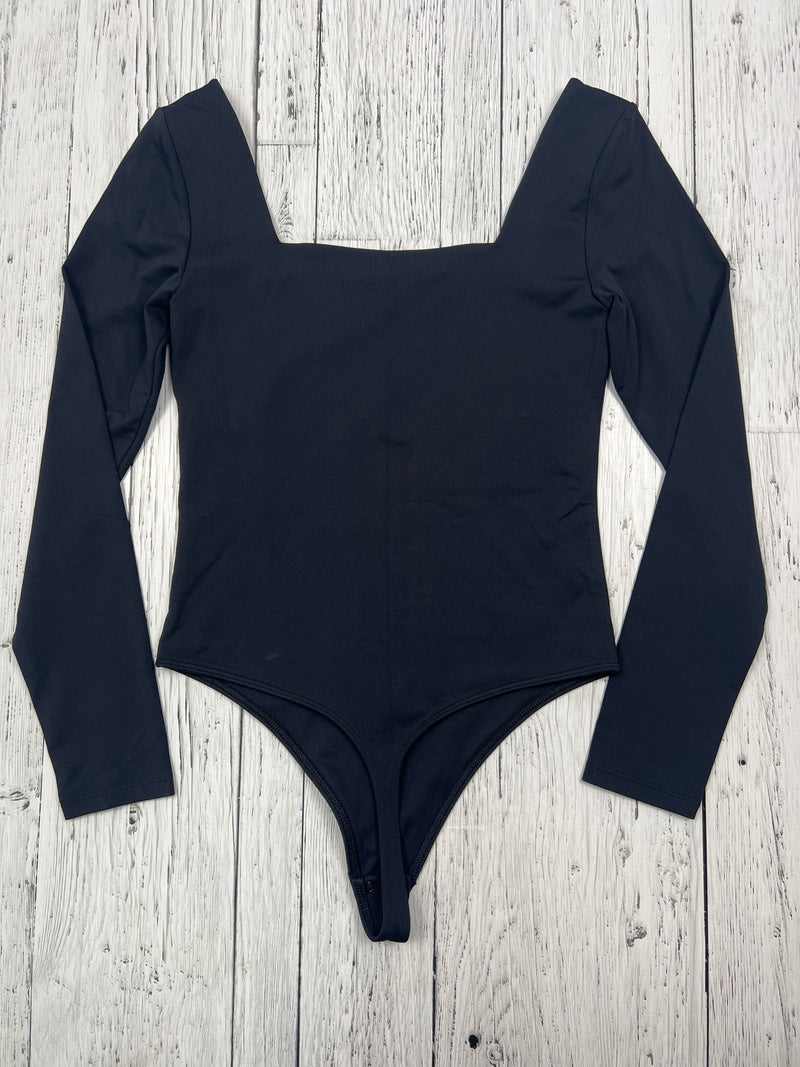 Babaton Aritzia black bodysuit - Hers M