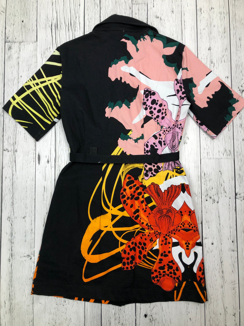 Desigual x Monsieur Christian Lacroix
Desigual
black pink patterned dress - Hers S