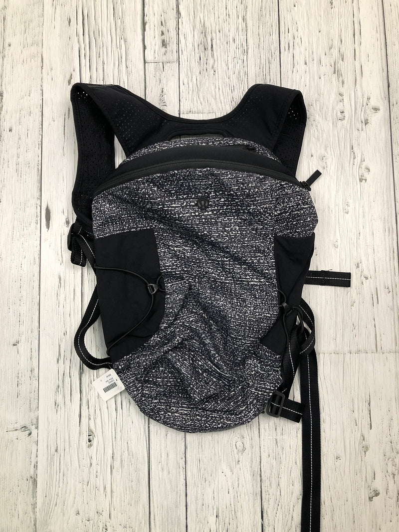 lululemon black white patterned backpack - Either