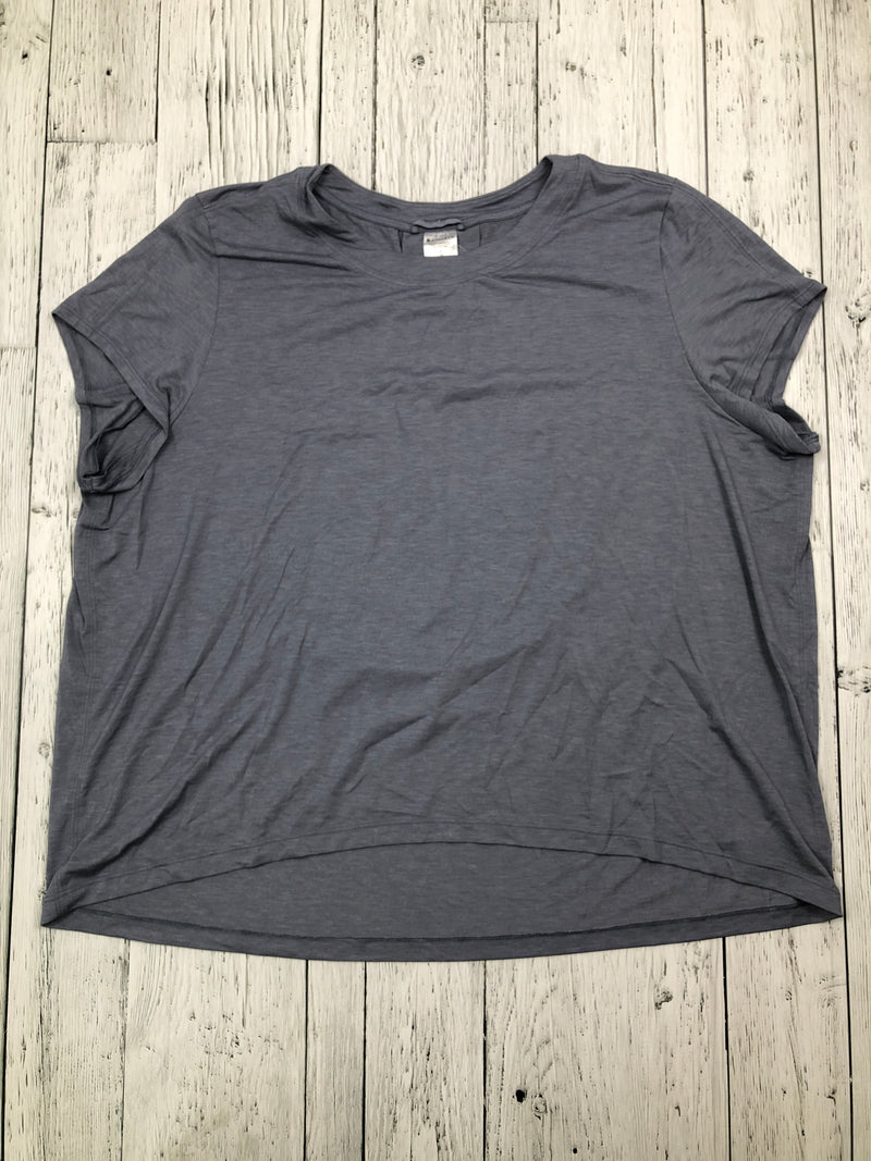 Athleta grey t-shirt - Hers XL