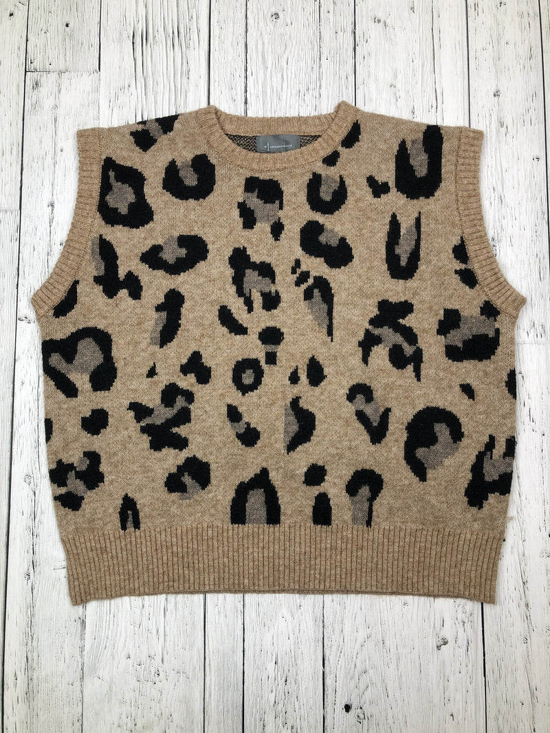 Anthropologie brown black patterned sweater vest - Hers OS