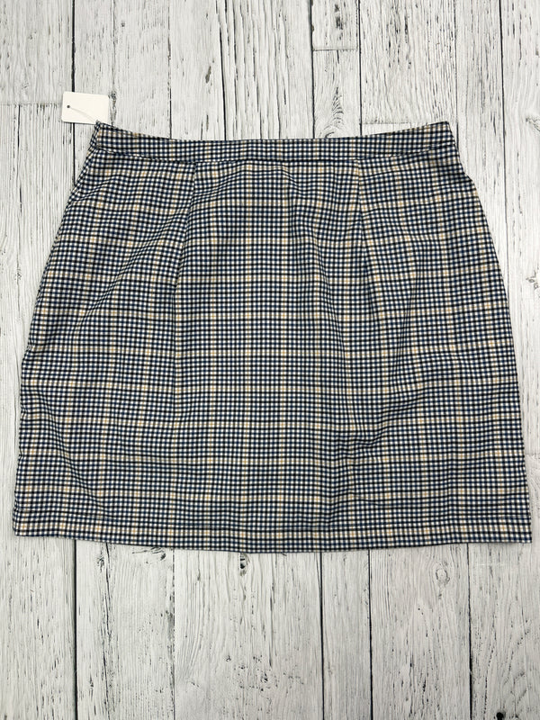 Abercrombie & Fitch plaid skirt - Hers M