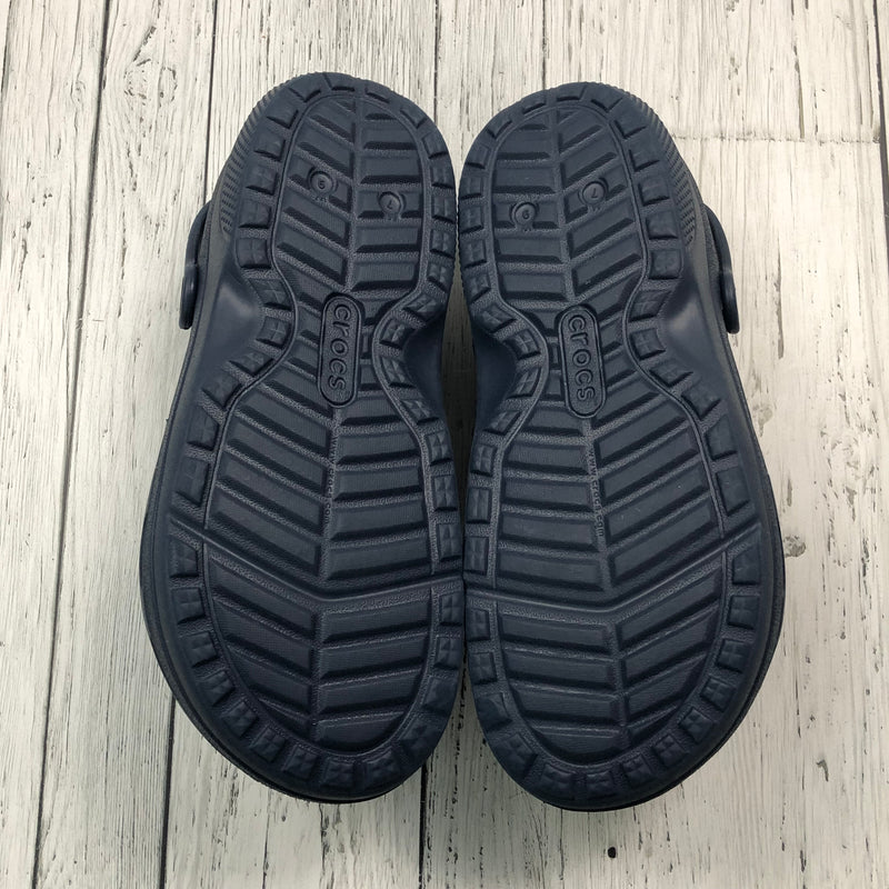 Crocs Navy Shoes - Hers 9/His 7