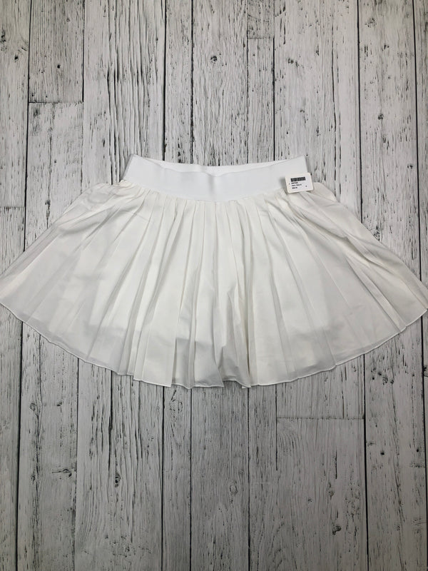 Aritzia Tna white athletic skirt - Hers S