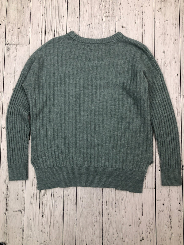Abercrombie & Fitch blue/green sweater - Hers XS