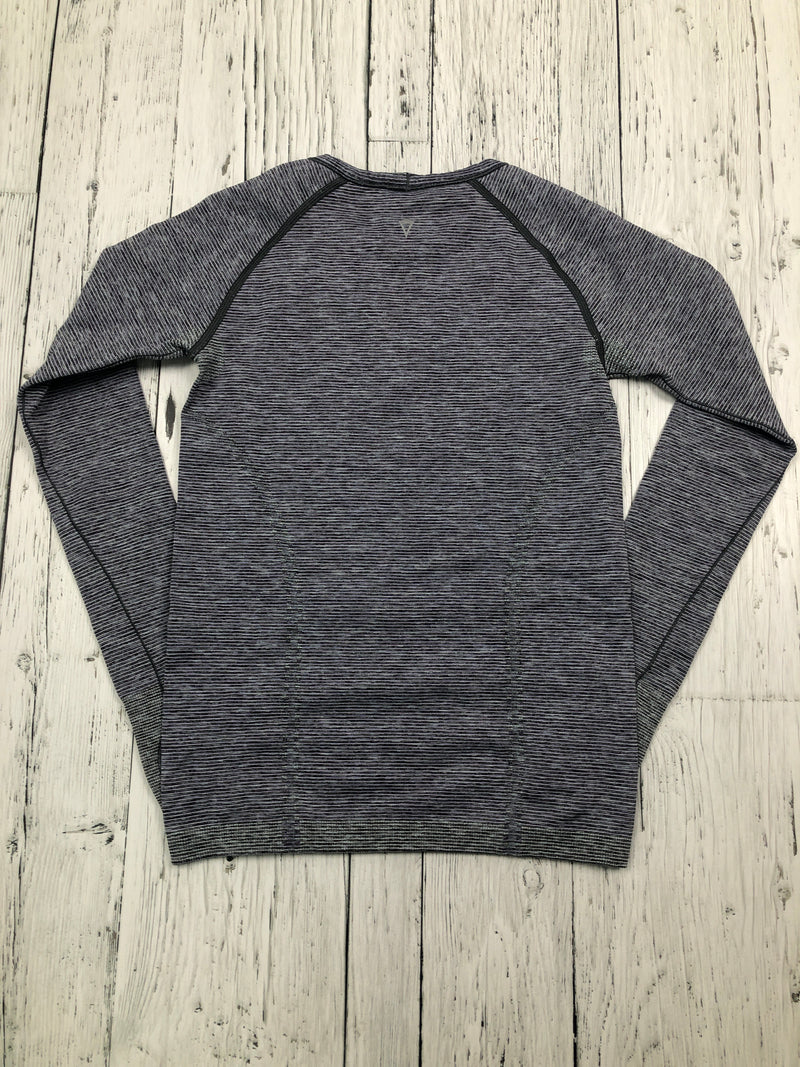 ivivva grey shirt - Girls 10