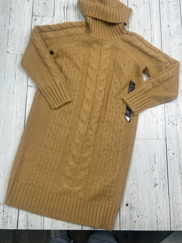 Banana Republic tan sweater dress - Hers XS