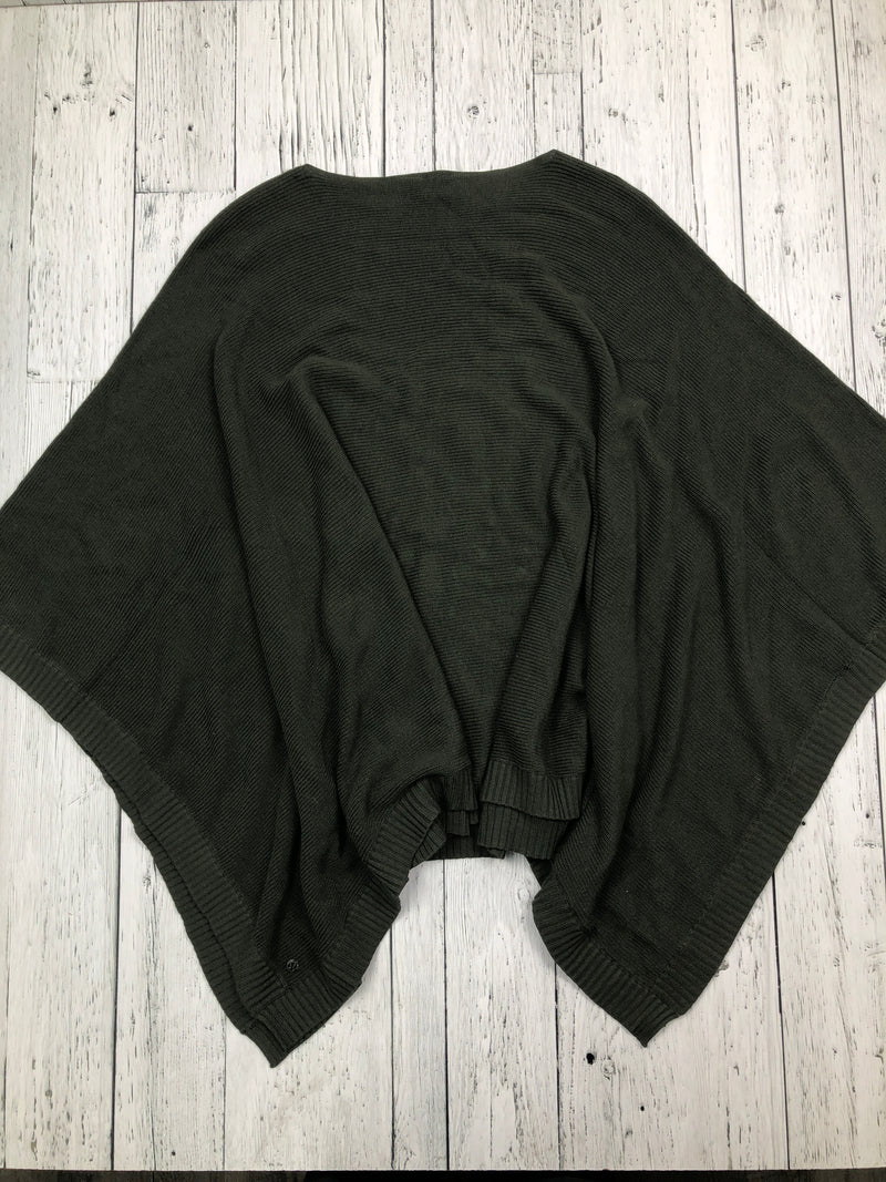 lululemon green shawl - Hers OS