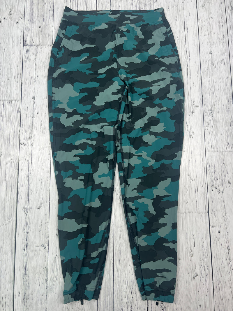 lululemon green camo joggers - Hers M/8