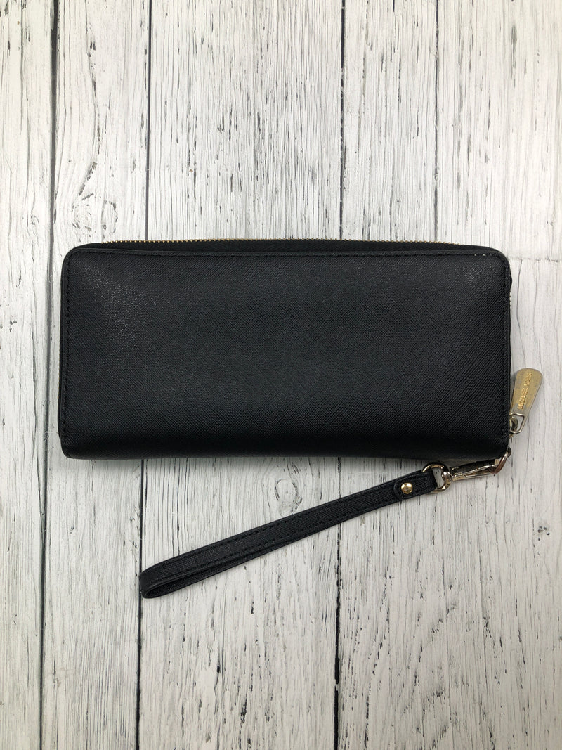 Michael Kors black wallet - Hers