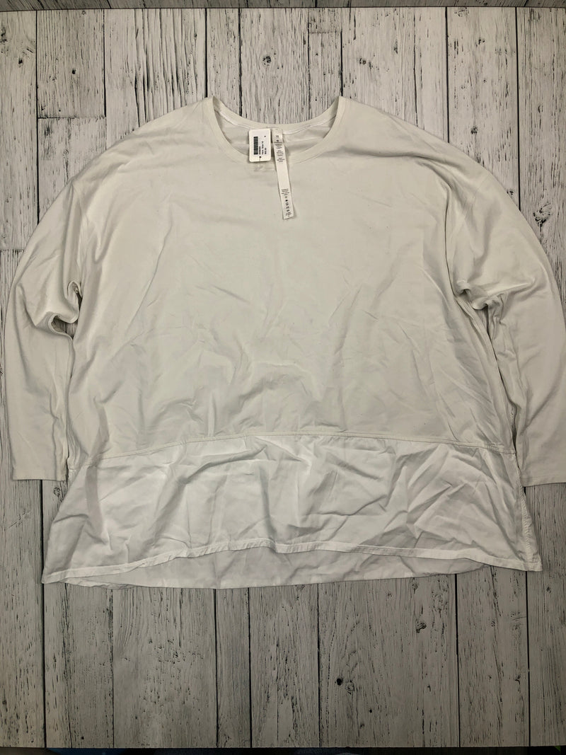 lululemon white athletic long sleeve - Hers 10/L