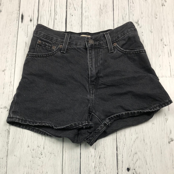 Levi’s black denim shorts - XXS/23