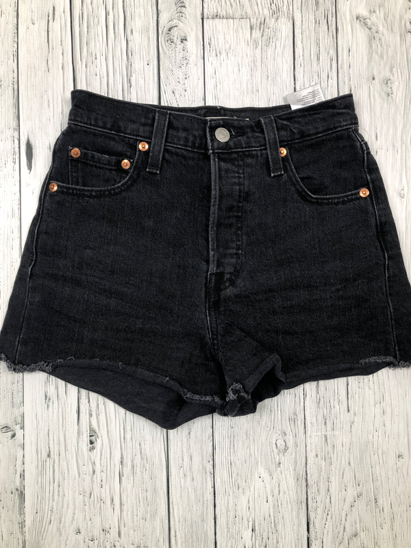 Levi’s black ribcage shorts - Hers XS/23