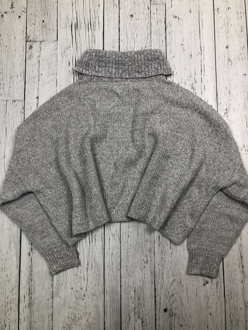 Hollister grey turtle neck sweater - Hers L